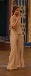 Anushka Sharma feet photo thumbnail
