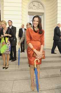 Bettina Zimmermann feet photo thumbnail