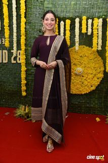 Tamannaah Bhatia feet photo thumbnail