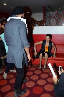Deepika Padukone feet photo thumbnail