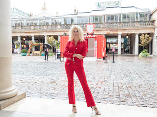 Pixie Lott feet photo thumbnail