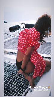 Edyta Górniak feet photo thumbnail