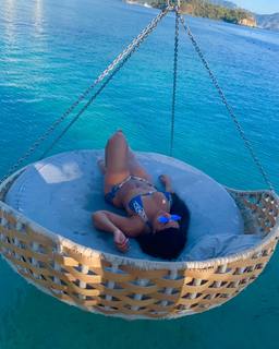 Ashanti feet photo thumbnail