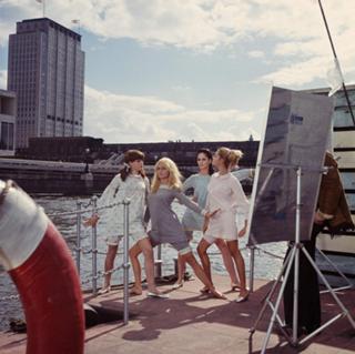 Brigitte Bardot feet photo thumbnail