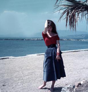 Brigitte Bardot feet photo thumbnail
