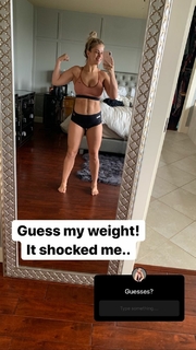 Paige VanZant feet photo thumbnail