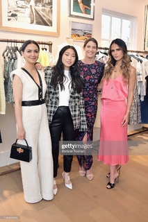Jordana Brewster feet photo thumbnail
