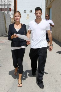 Kristin Cavallari feet photo thumbnail