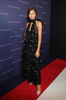Zendaya feet photo thumbnail