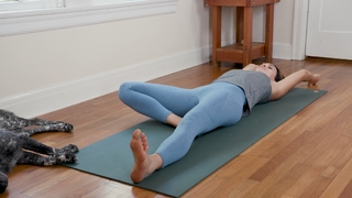 Adriene Mishler feet photo thumbnail