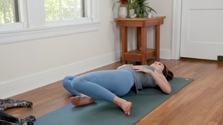 Adriene Mishler feet photo thumbnail