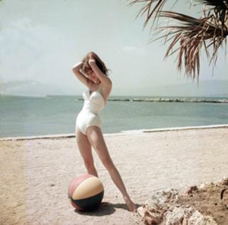 Brigitte Bardot feet photo thumbnail