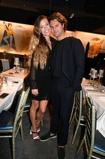Nina Agdal feet photo thumbnail