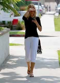 Kristin Cavallari feet photo thumbnail