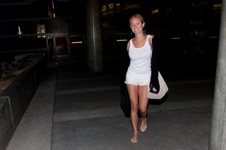 Kristin Cavallari feet photo thumbnail