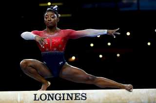 Simone Biles feet photo thumbnail