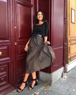 Caterina Balivo feet photo thumbnail