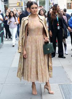 Nina Dobrev feet photo thumbnail
