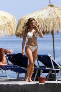 Kelly Brook feet photo thumbnail