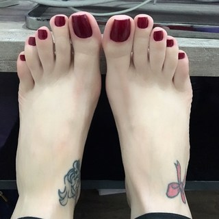 Jaqueline Mello feet photo thumbnail