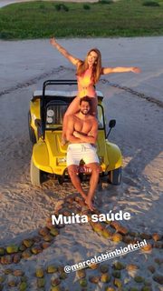 Nicole Bahls feet photo thumbnail