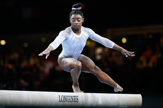 Simone Biles feet photo thumbnail