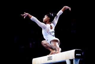 Simone Biles feet photo thumbnail