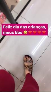 Jaqueline Mello feet photo thumbnail