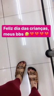 Jaqueline Mello feet photo thumbnail