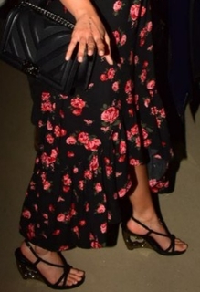 Ileana D'Cruz feet photo thumbnail