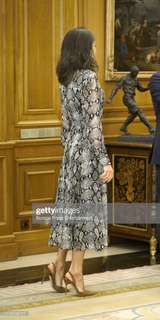 Queen Letizia of Spain feet photo thumbnail