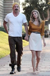 AnnaLynne McCord feet photo thumbnail