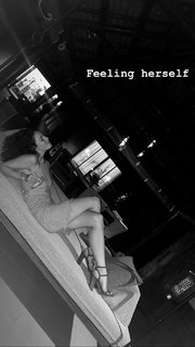 Kaya Scodelario feet photo thumbnail