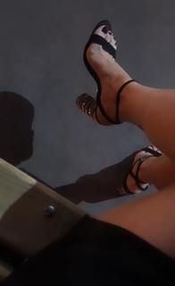 Alaine Crissiê feet photo thumbnail