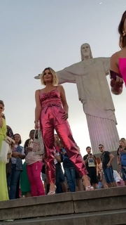 Flávia Alessandra feet photo thumbnail