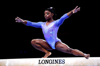 Simone Biles feet photo thumbnail