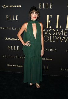 Nikki Reed feet photo thumbnail