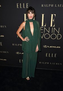 Nikki Reed feet photo thumbnail