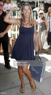 Denise Austin feet photo thumbnail