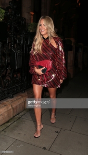 Caroline Flack feet photo thumbnail