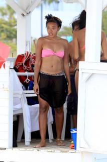 Angela Simmons feet photo thumbnail