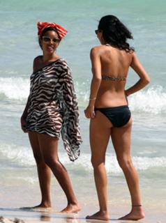Angela Simmons feet photo thumbnail