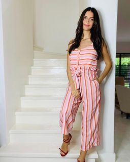 Zaira Nara feet photo thumbnail