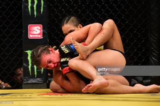 Miesha Tate feet photo thumbnail