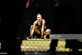 Miesha Tate feet photo thumbnail