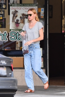 Kate Bosworth feet photo thumbnail