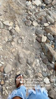 Jilly Anais feet photo thumbnail