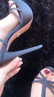 Alaine Crissiê feet photo thumbnail