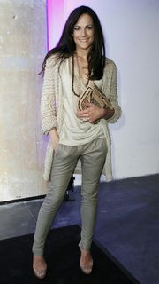 Bettina Zimmermann feet photo thumbnail