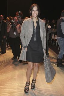 Bettina Zimmermann feet photo thumbnail